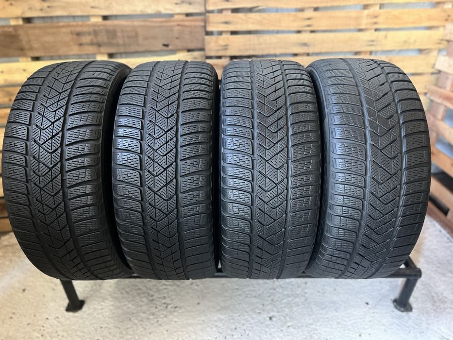 Зимові шини‼️235/45 R18 Pirelli SottoZero3 98V 6.6мм 2024рік