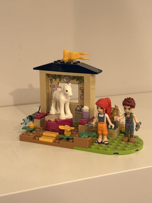 zestaw klockow Lego Friends konie jezdziectwo stajnia