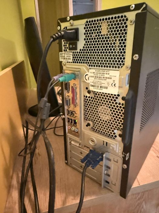 Komputer stacjonarny zestaw