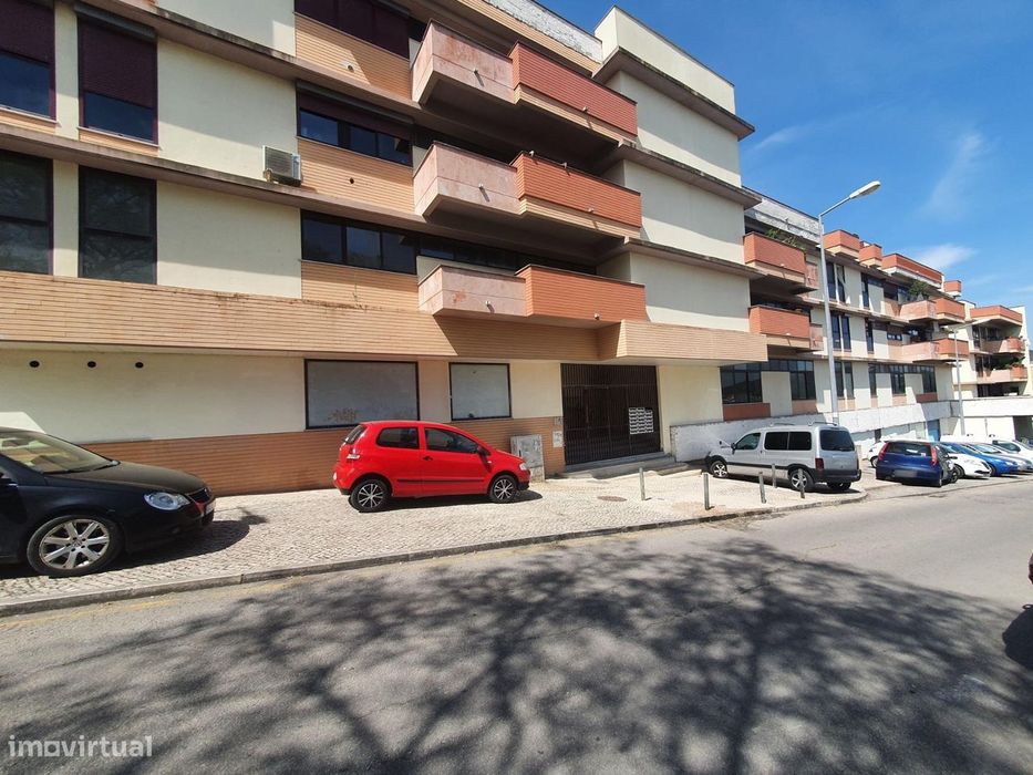 Oportunidade de Investimento | T3 na Cidade de Setúbal — São Sebastião, Setúbal