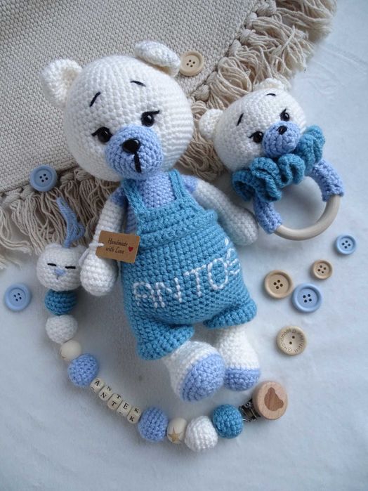 Miś na szydełku + grzechotka + zawieszka do smoczka - HANDMADE