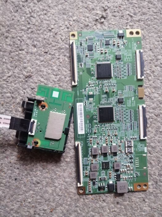 Продам плати від телевізора hisense 55 u7hq