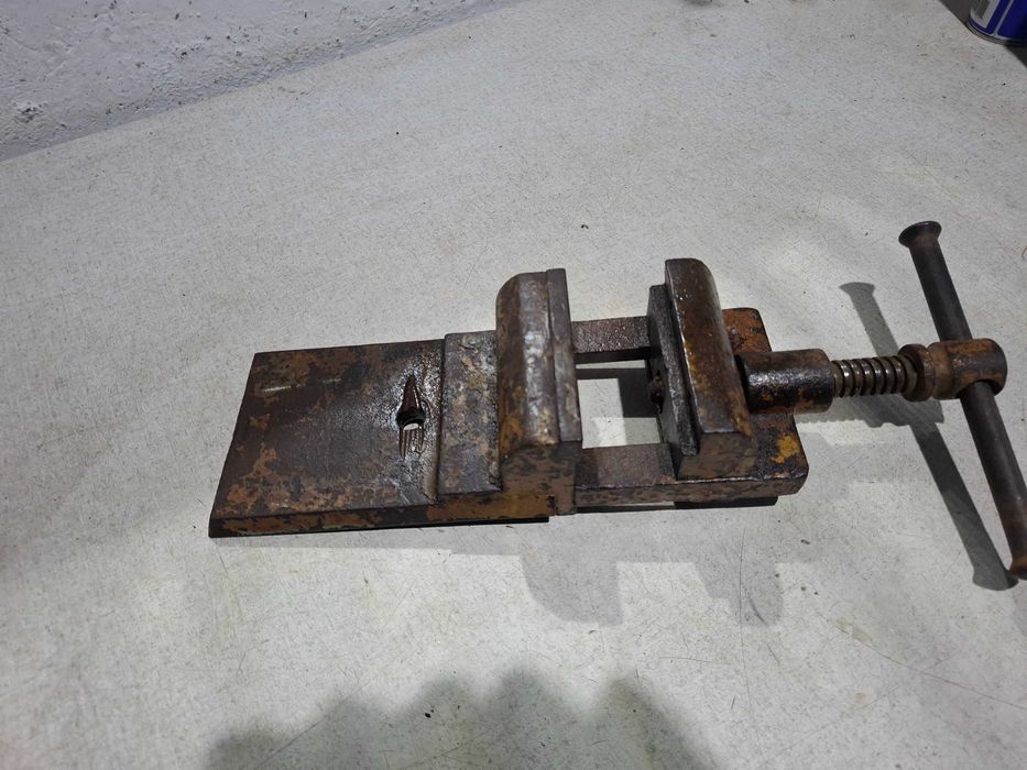 Stare imadło maszynowe 115mm