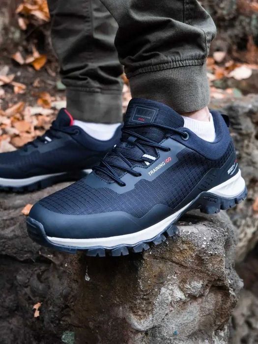 HIT Sportowe buty trekkingowe męskie rozm. 44 okazja !