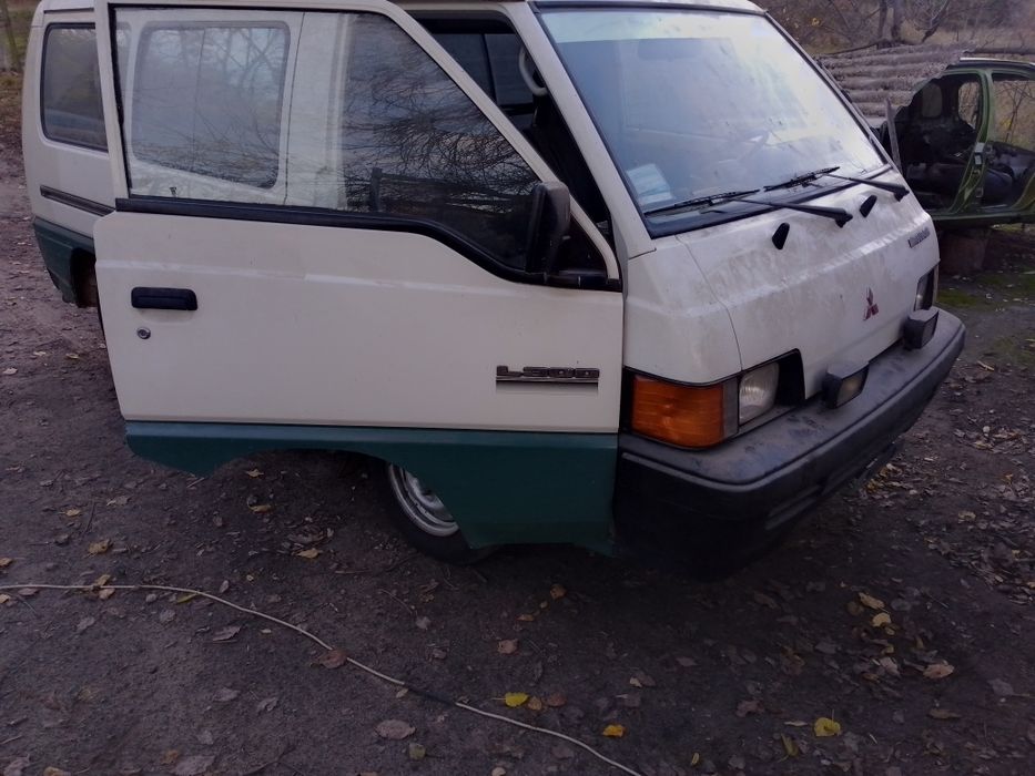Розборка Mitsubishi L300 2.0 бензин