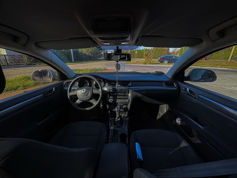 Samochod Skoda superb