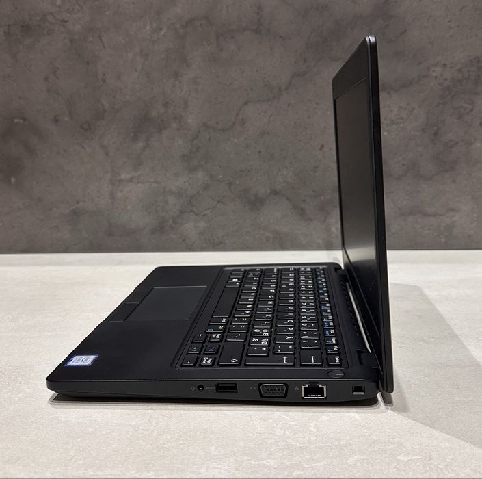 Ноутбук Dell Latitude 5290 12.5" 8/256GB SDD i5-8350! N3295