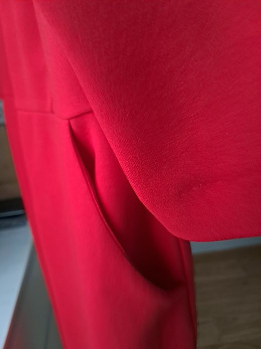 Czerwona sukienka koklajlowa