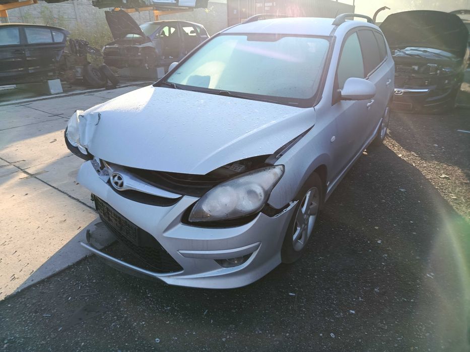 Hyundai I30 SW 1.4b G4FA 2011r NA CZĘŚCI