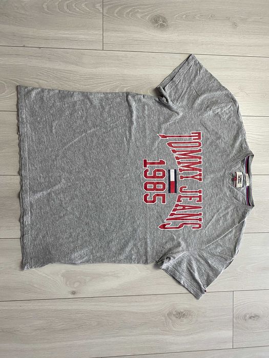 TOMMY JEANS r.L oryginalna koszulka męska w dobrym stanie