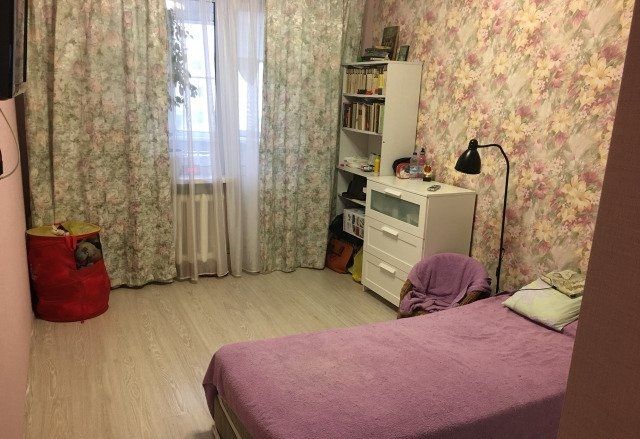 Реально! Срочно! Редкое предложение высотка возле метро на Салтовке