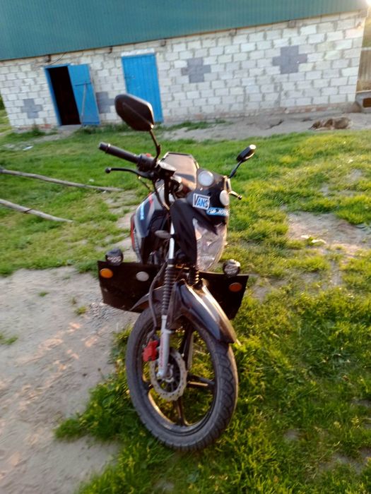 Viper200 з документами