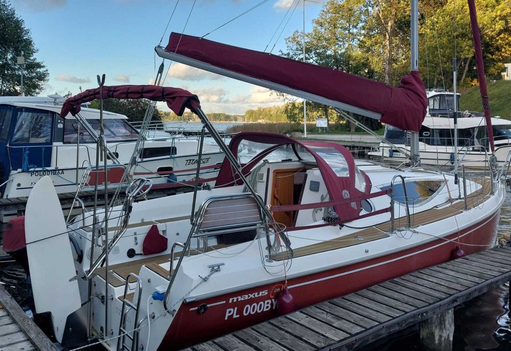 JACHT    MAXUS 28    armatorski - nieczarterowany