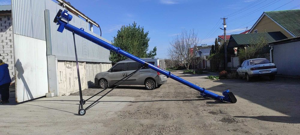 Зернотранспортер, шнек. Конвеєр гвинтовий. Шнековый погрузчик 270 мм