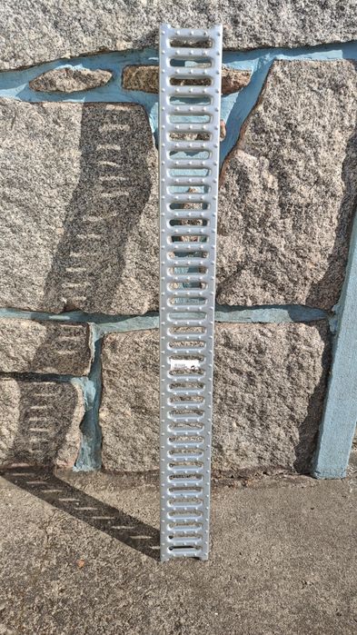 Gray Grates64550931597827120