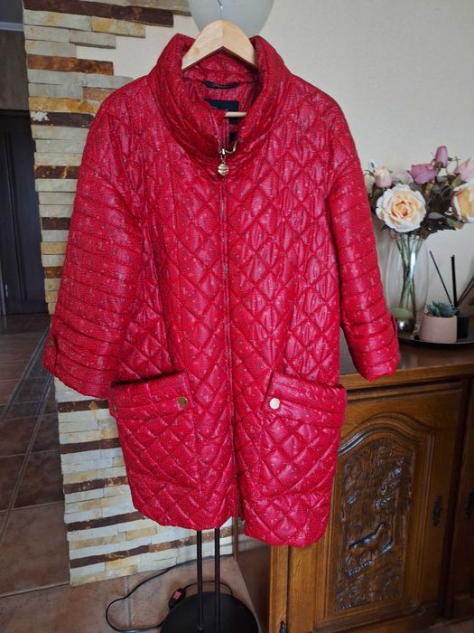 Продам жіночу куртку, демісезонну, в відмінному стані.