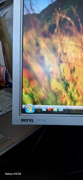 Monitor BenQ FP73G