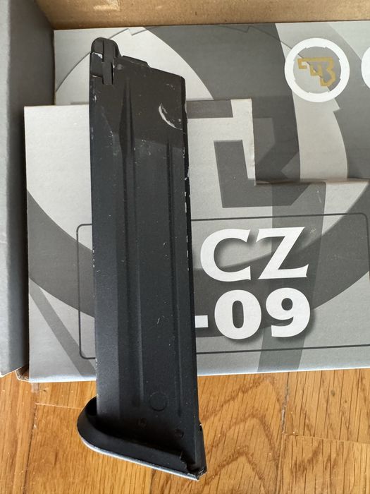 CZ P-09 pistola de airsoft