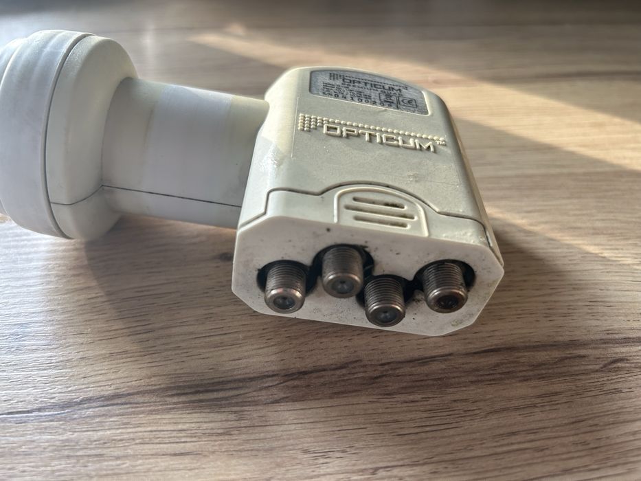 Konwerter satelitarny Opticum Premium Quad LNB