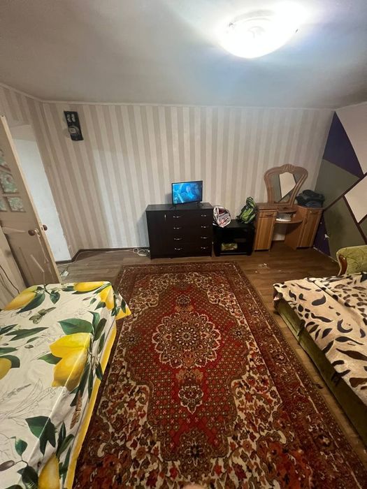 В продаже часть дома в Александровке.