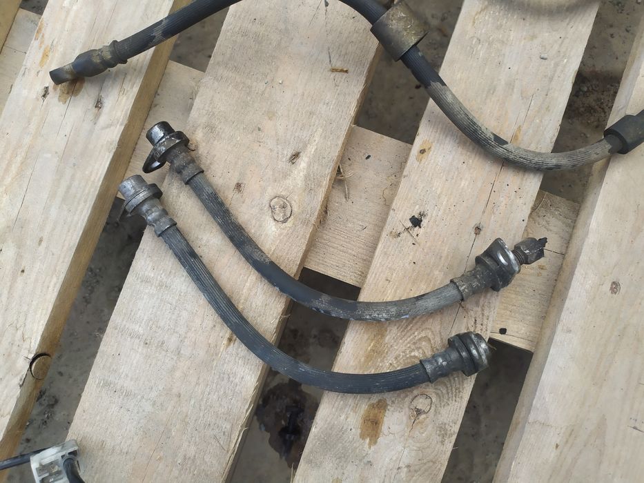 Шланги тормозные трубки разборка  компас патриот jeep compass Patriot