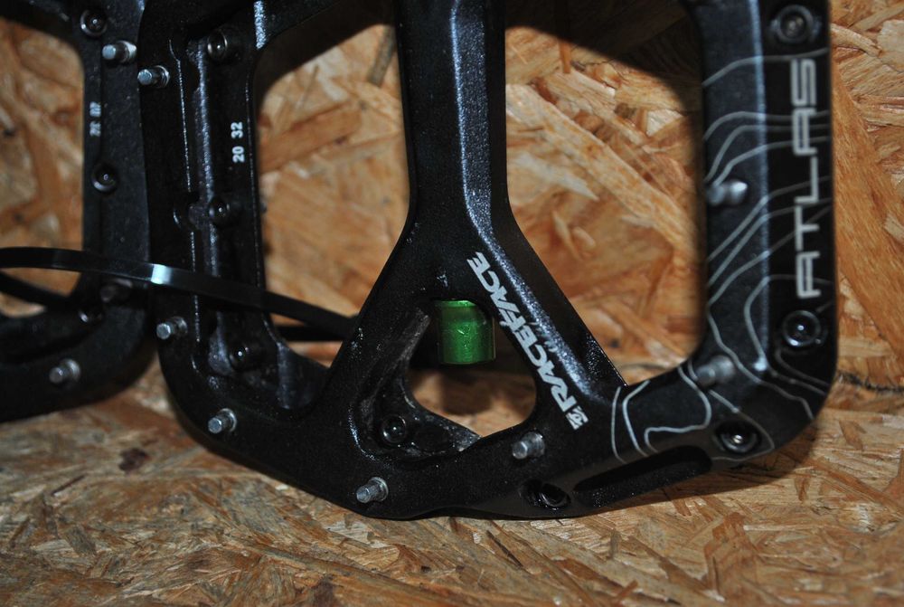 Idealne  Pedały Platformowe Race Face Atlas MTB DH Enduro