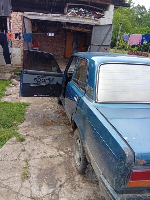 Продам ваз 2107 в