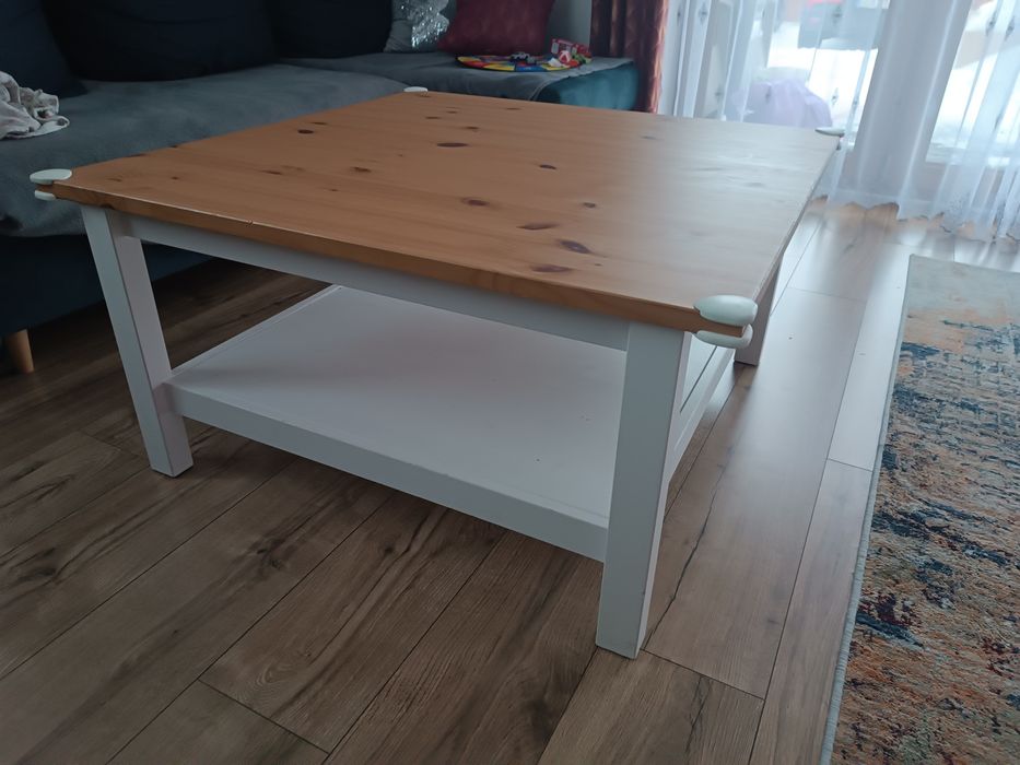 Zestaw mebli IKEA HEMNES ( witryna, półka , szafka RTV)