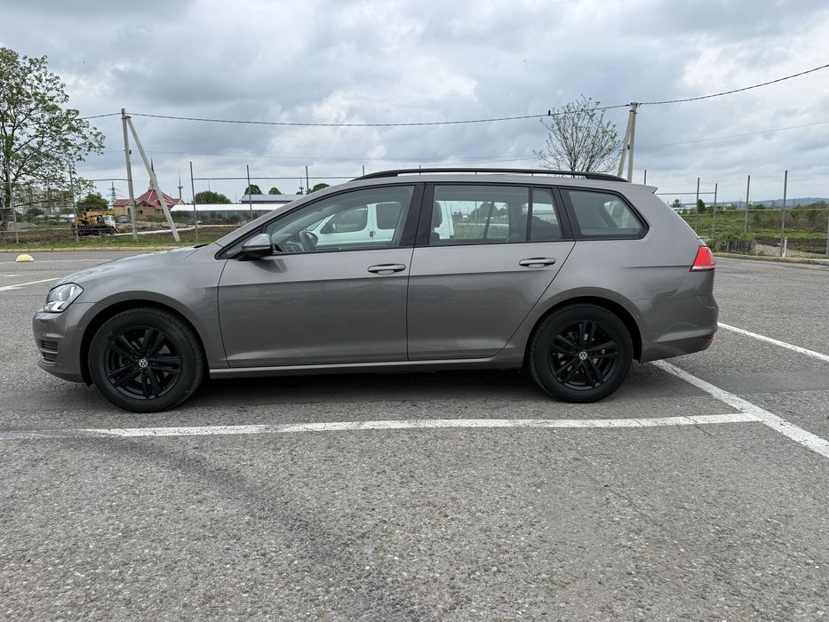 Продам Volkswagen Golf 7