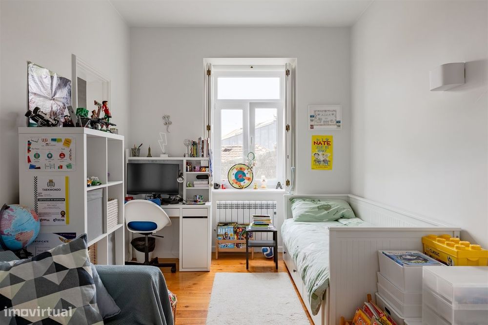 Apartamento T4 na Foz Velha a 150 metros do mar