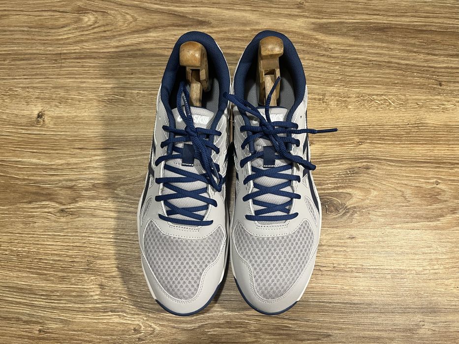 чоловічі кросівки Asics Upcourt 6 Нові в коробці. Розмір 49(31 см.)