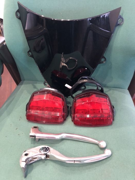 Honda CBR 1000RR 2008 { Peças }