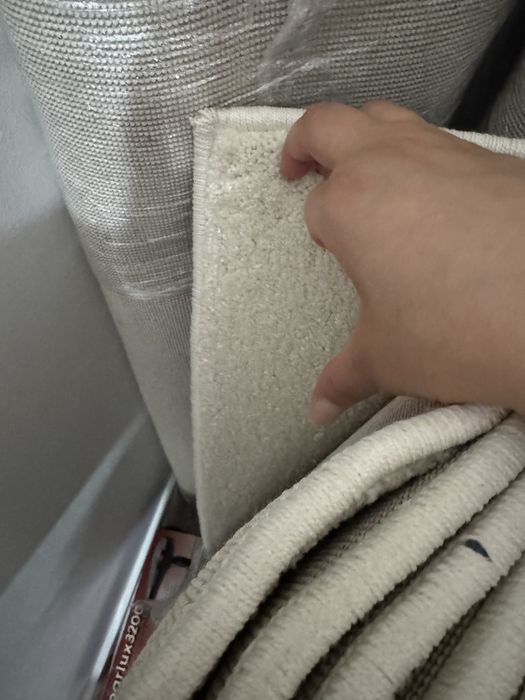 Carpete corredor em cor Bege 6m de comprimento / 1.10 m de largura