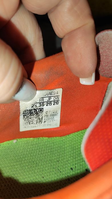 Бутсы футбольные сороконожки Nike adidas