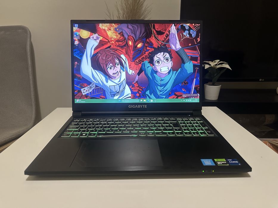 Portátil Gaming Gigabyte | RTX 4060 | Intel i7-13620H | 1TB SSD |