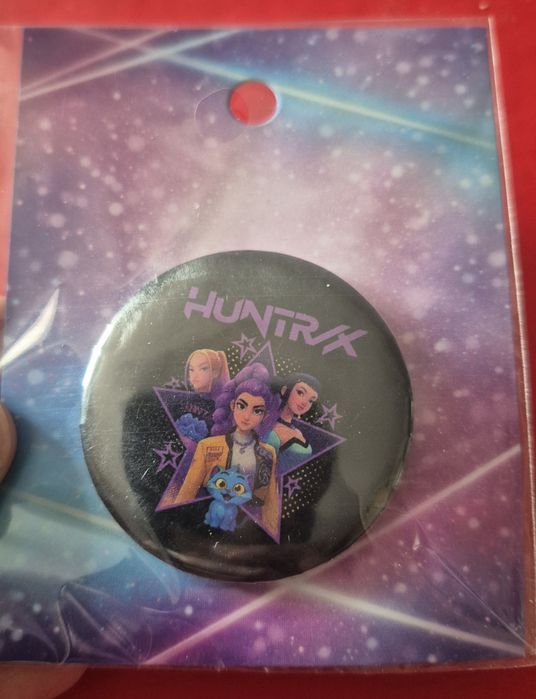 Значки на рюкзак HUNTRIX