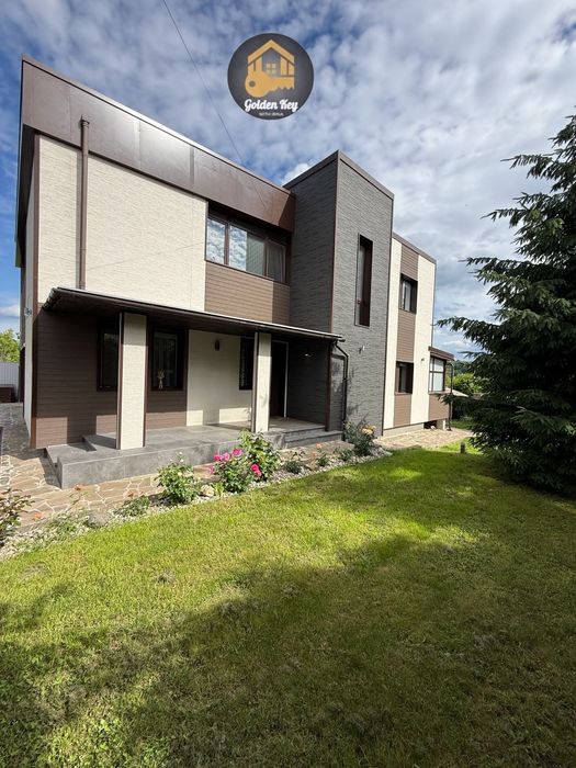 Продаж СУЧАСНОГО  будинку 250м2, земельна ділянка 9 соток , село Іванковичі , вулиця Марії Примаченко , Обухівський район ,Київська область