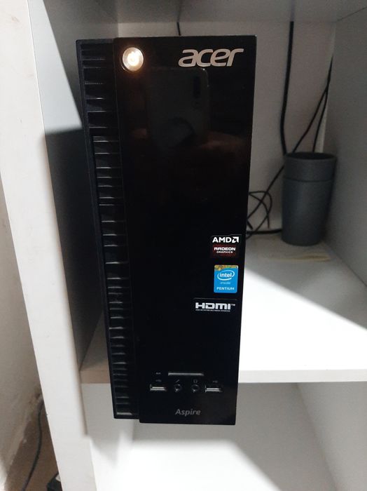 Torre pc acer aspire xc-703
