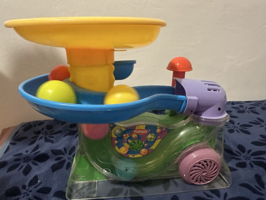 Super zabawka _ wyrzutnia piłeczek