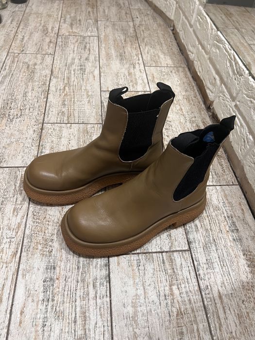 Ботінки Zara р.39