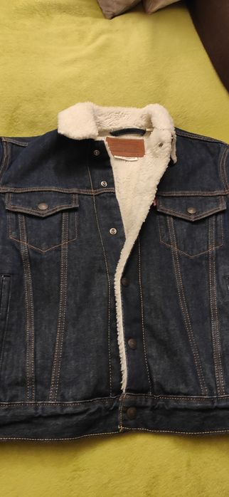 Kurtka dżinsowa medka z futerkiem Levi's S