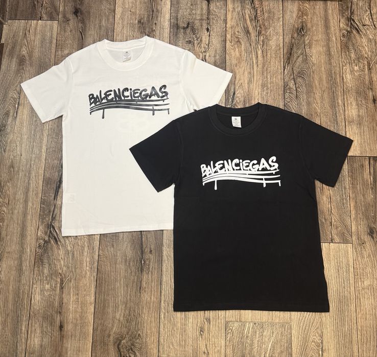 Футболка Balenciega