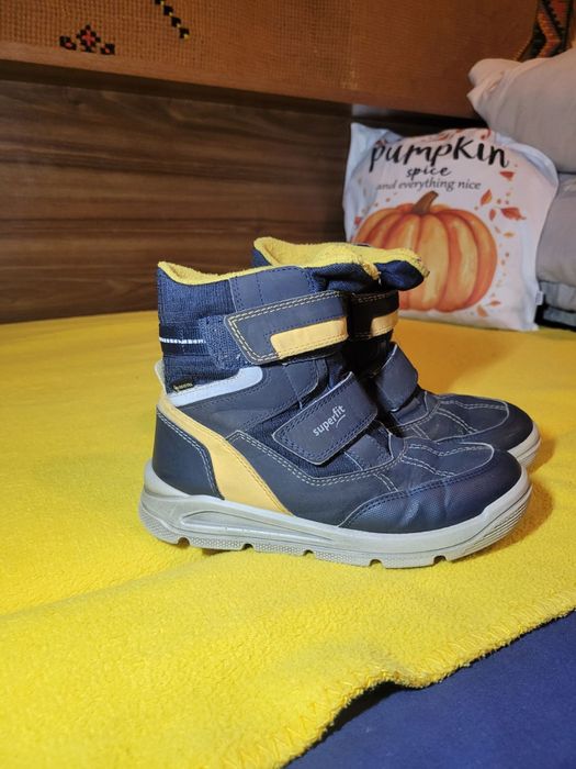 Продам чоботи Superfit
