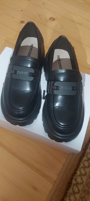 Лофери туфлі чорні 32 розмір