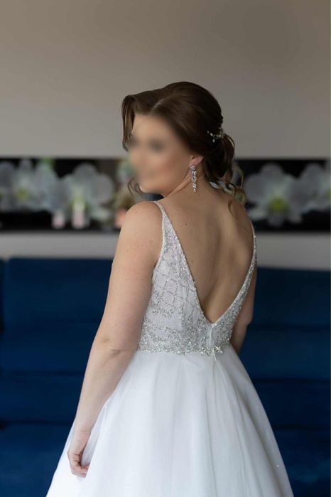 Suknia ślubna biała