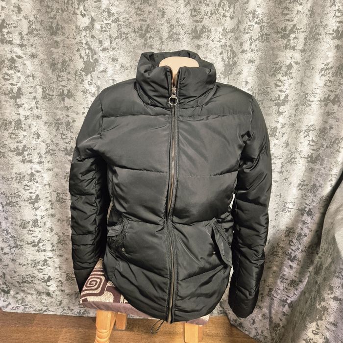 Жіноча курточка  пуховик