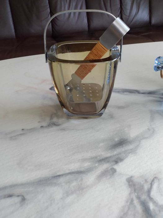 Wiaderko na lód proj, Jacobs E,Banga