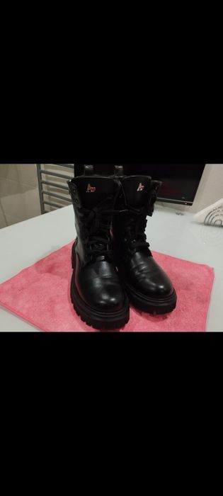 Botas como novas