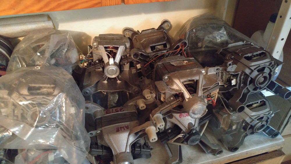 Silnik pralki Bosch whirlpool electrolux amica polar indesit