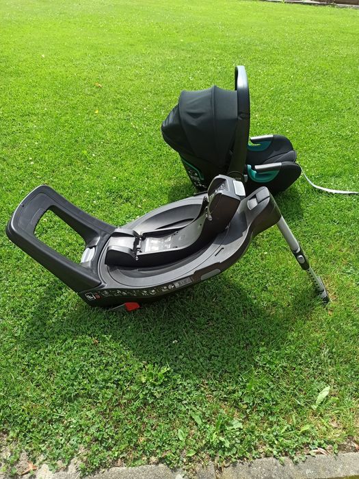 Fotelik samochodowy Britax Romer Baby Safe 3 i-Size + Baza obrotowa 360°